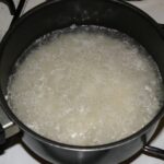Cooking_rice_cooking_with_water